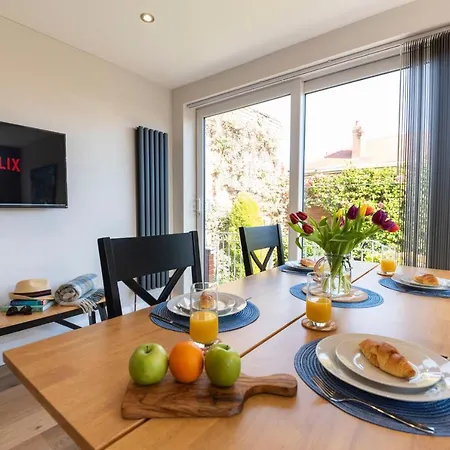 בית נופש Breakspeare House *